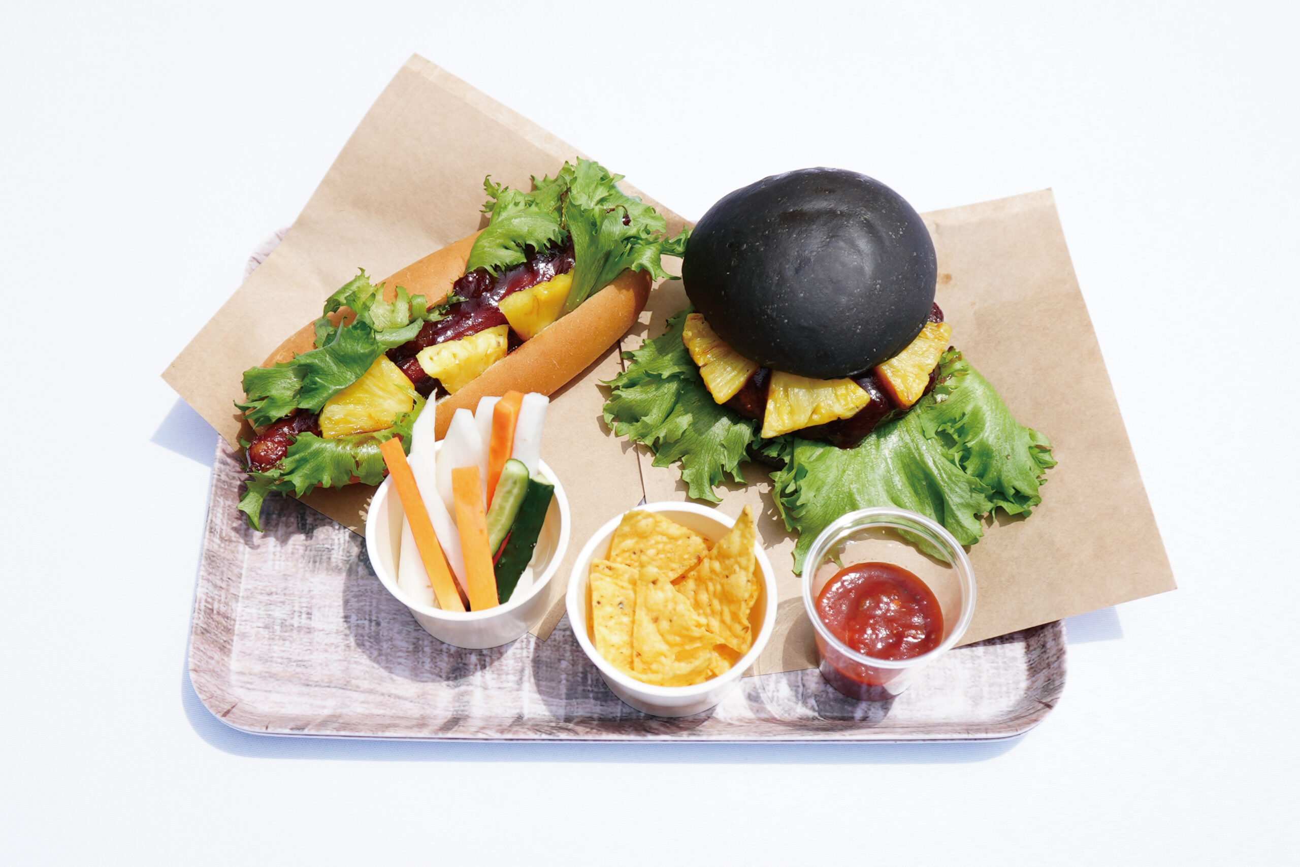 石炭アロハバーガー