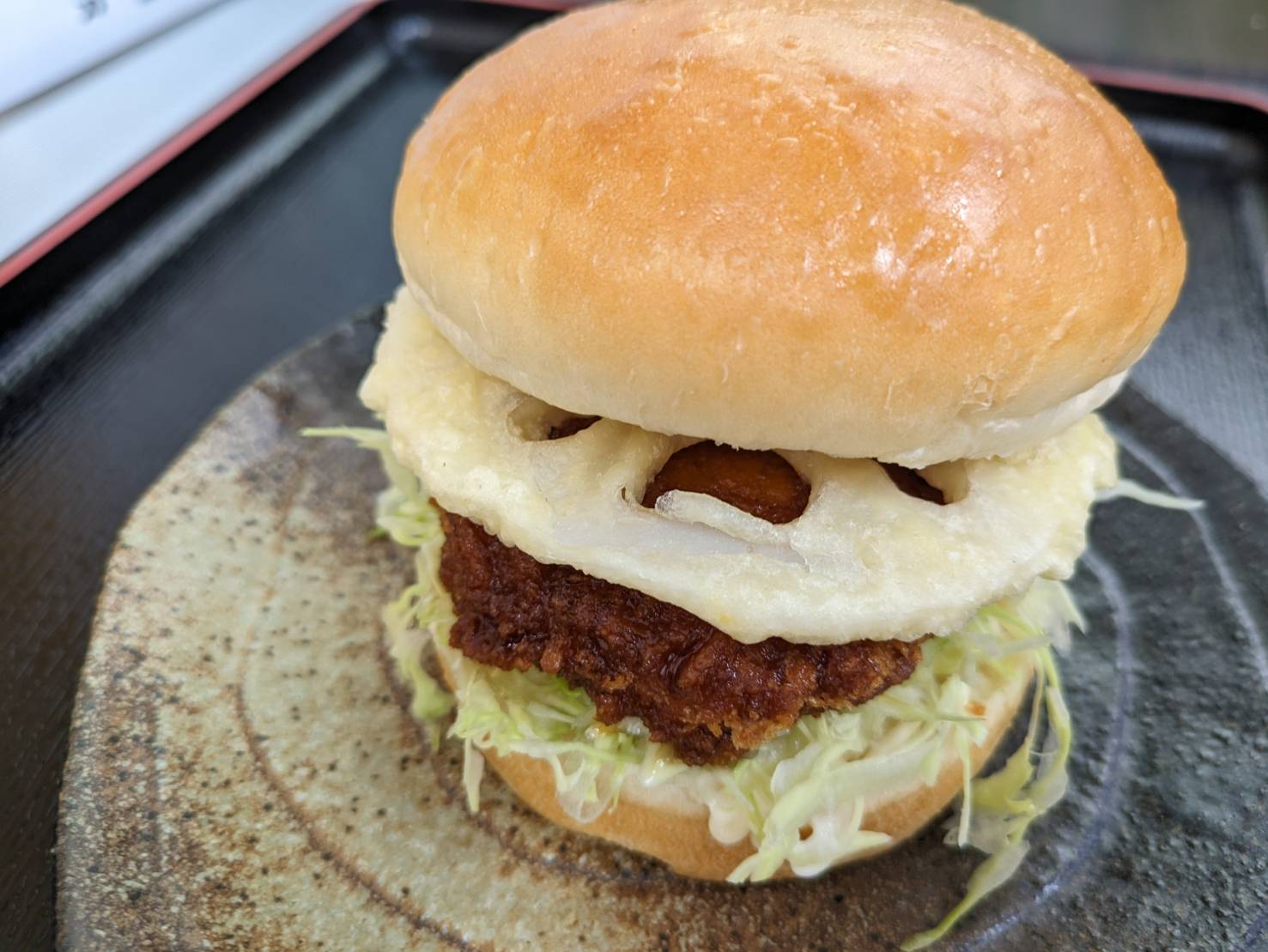 連勝つソースバーガー